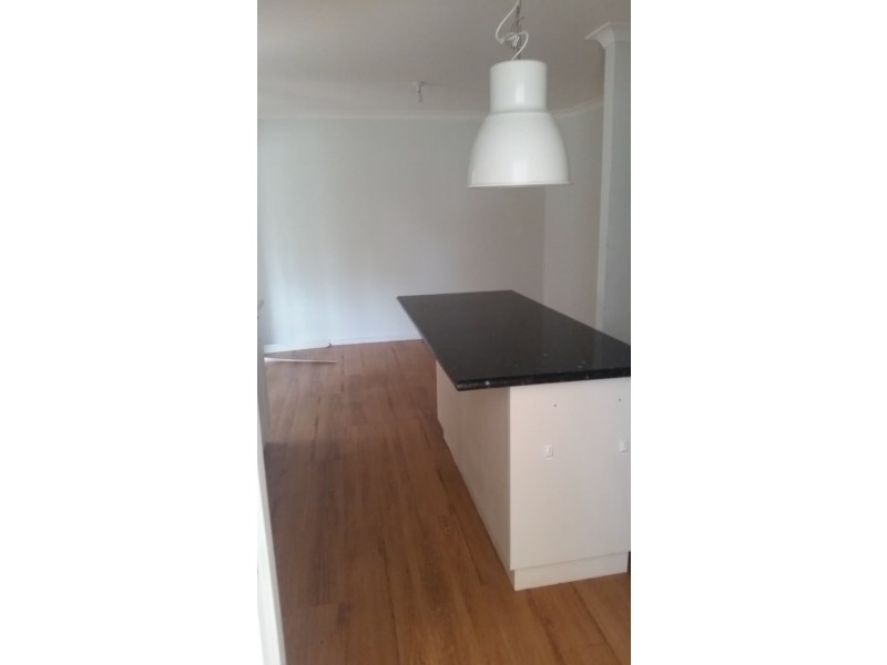 17 GIRRAWHEEN AVENUE, Girrawheen WA 6064