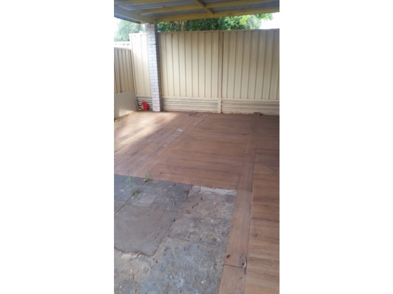 17 GIRRAWHEEN AVENUE, Girrawheen WA 6064