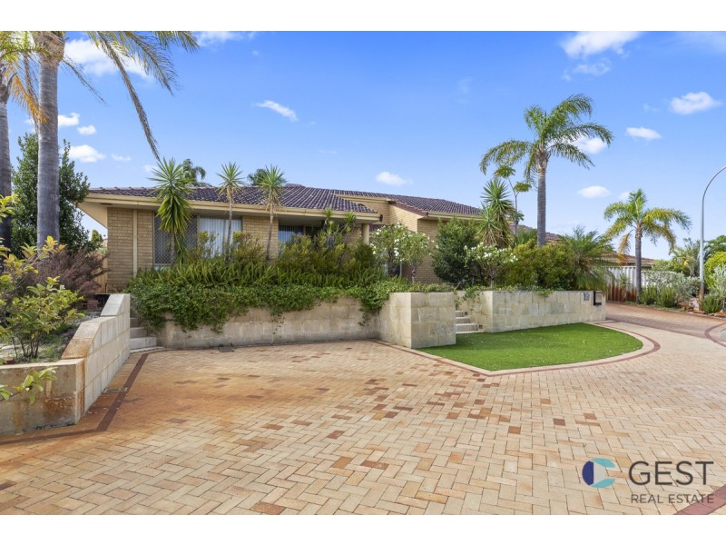 11 QUAIL GROVE, Ballajura WA 6066