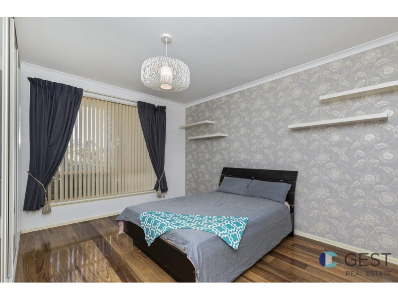 11 QUAIL GROVE, Ballajura WA 6066