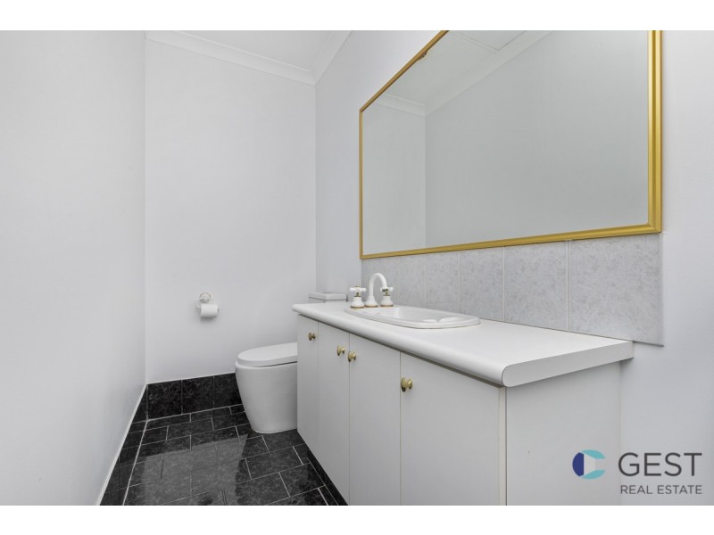 11 QUAIL GROVE, Ballajura WA 6066