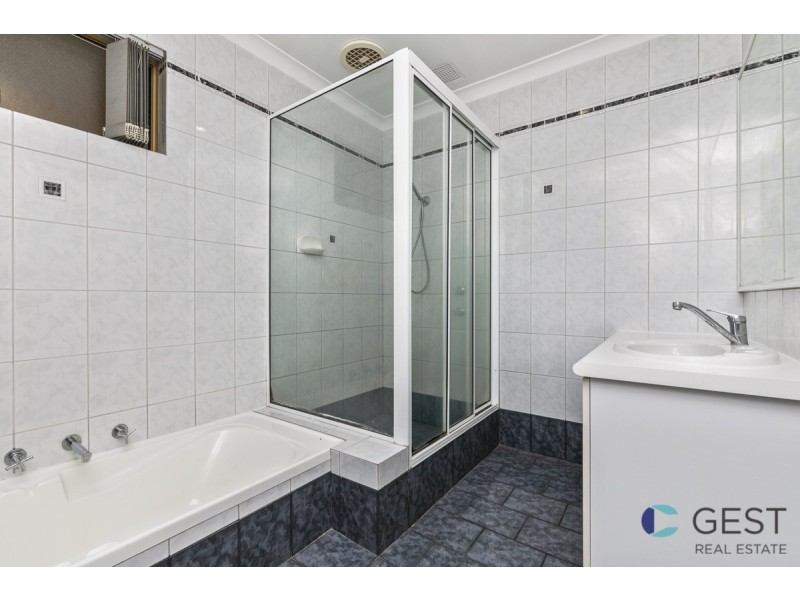 11 QUAIL GROVE, Ballajura WA 6066