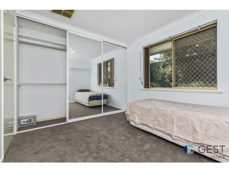 11 QUAIL GROVE, Ballajura WA 6066