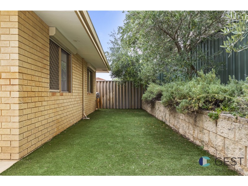 11 QUAIL GROVE, Ballajura WA 6066