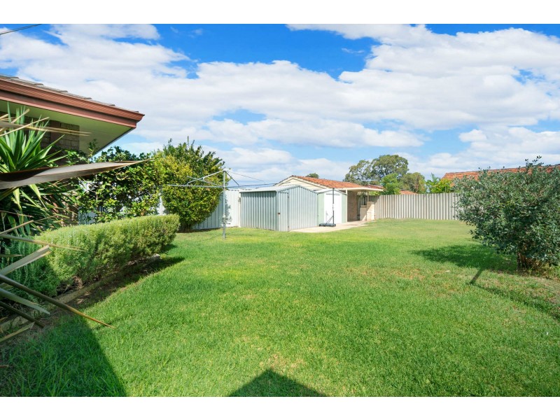 172 MORLEY DRIVE, Eden Hill WA 6054