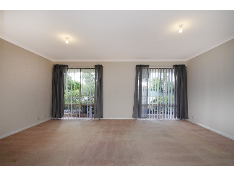 3A WHITCOMBE WAY, Alexander Heights WA 6064