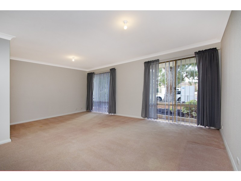 3A WHITCOMBE WAY, Alexander Heights WA 6064