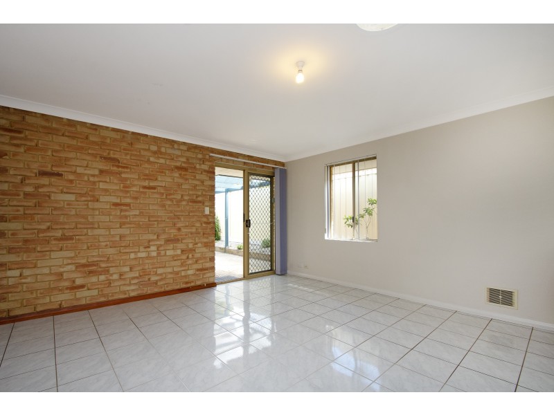 3A WHITCOMBE WAY, Alexander Heights WA 6064