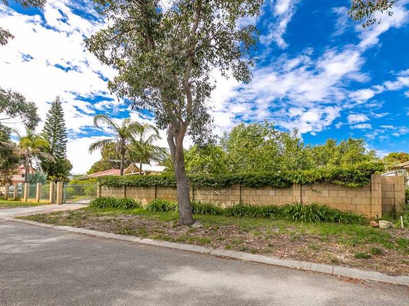 6 SITTANA PLACE, Beechboro WA 6063