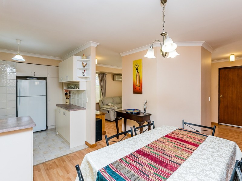 6 SITTANA PLACE, Beechboro WA 6063