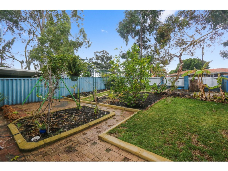 5/26 Salcott Road, Girrawheen WA 6064