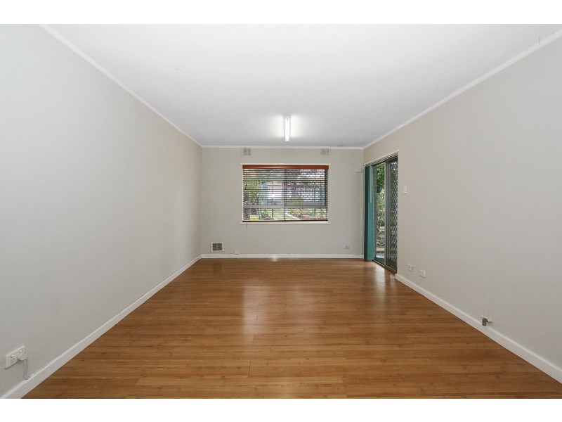 5/26 Salcott Road, Girrawheen WA 6064