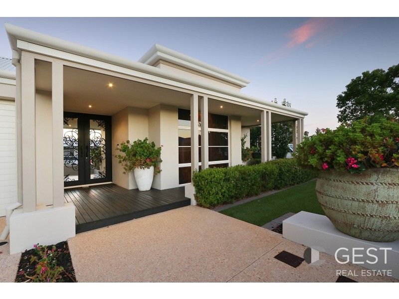 16 MONTICELLO MEANDER, Landsdale WA 6065