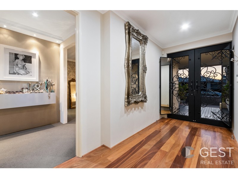 16 MONTICELLO MEANDER, Landsdale WA 6065