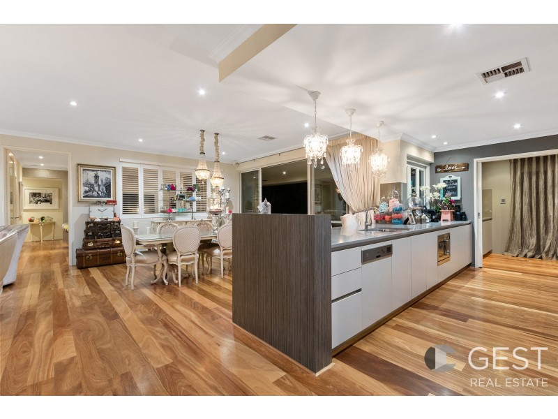 16 MONTICELLO MEANDER, Landsdale WA 6065