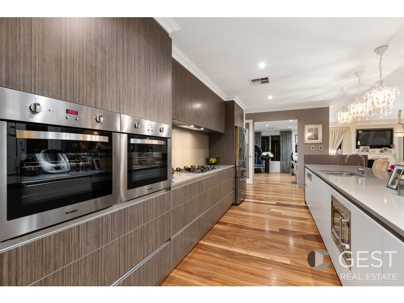 16 MONTICELLO MEANDER, Landsdale WA 6065