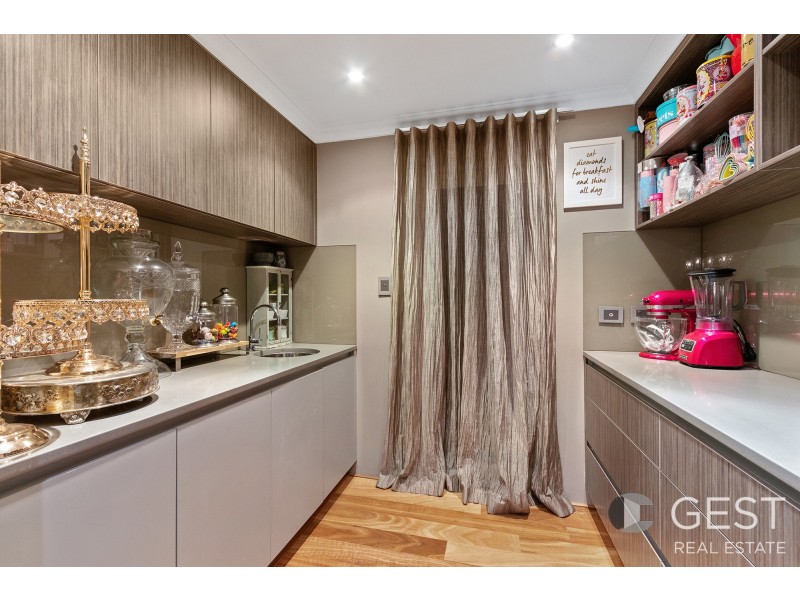 16 MONTICELLO MEANDER, Landsdale WA 6065