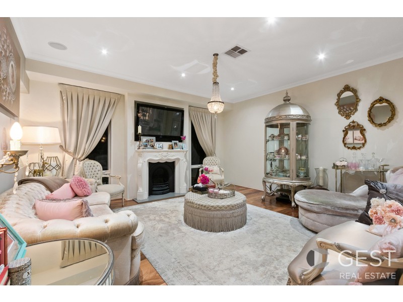 16 MONTICELLO MEANDER, Landsdale WA 6065