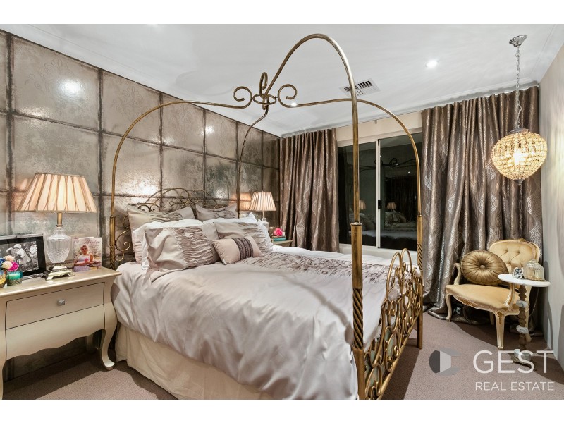 16 MONTICELLO MEANDER, Landsdale WA 6065