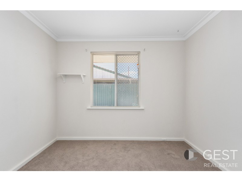 5 MEANDER WAY, Maddington WA 6109