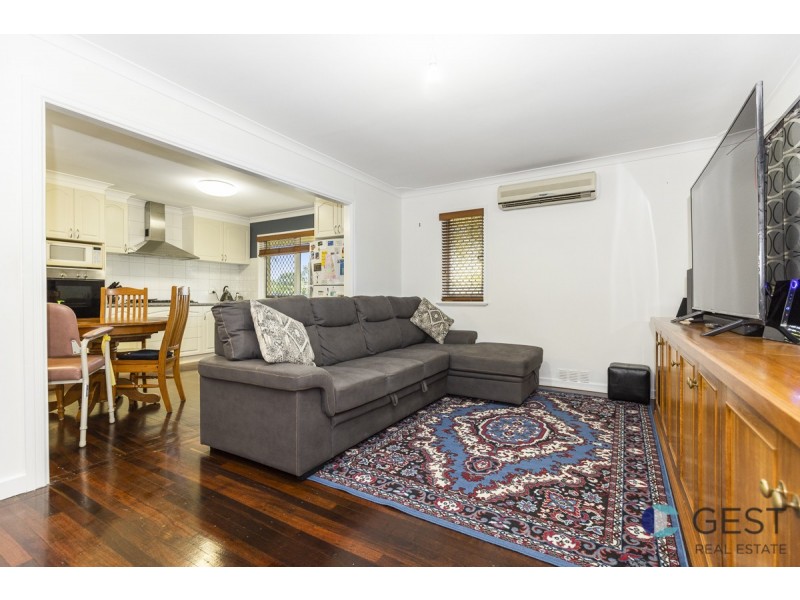 6 COFFEY PLACE, Koondoola WA 6064