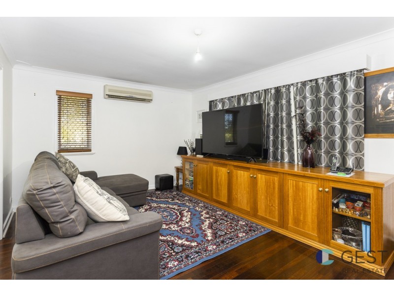 6 COFFEY PLACE, Koondoola WA 6064