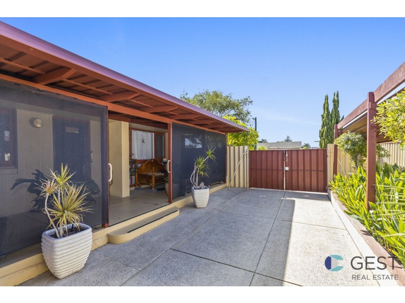 6 COFFEY PLACE, Koondoola WA 6064