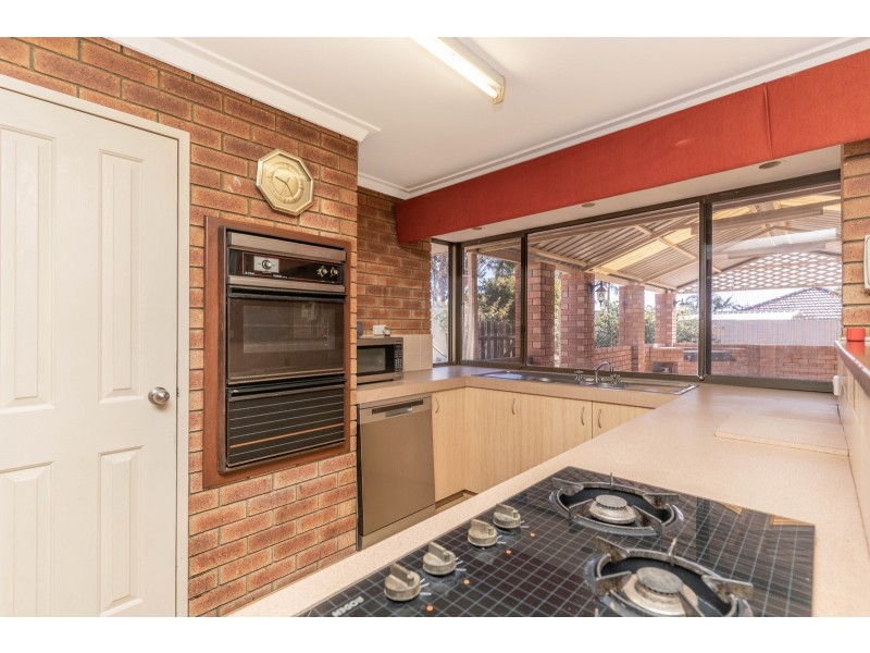 12 CROMWELL ROAD, Alexander Heights WA 6064