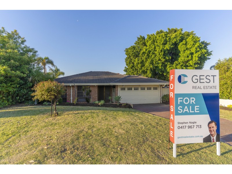 12 CROMWELL ROAD, Alexander Heights WA 6064