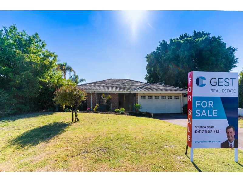 12 CROMWELL ROAD, Alexander Heights WA 6064