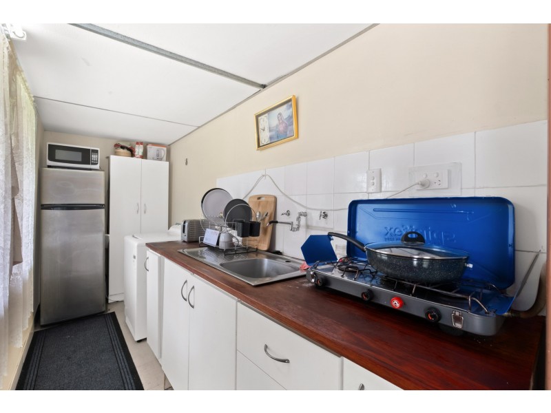 202 MORLEY DRIVE EAST, Eden Hill WA 6054