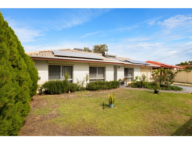 202 MORLEY DRIVE EAST, Eden Hill WA 6054