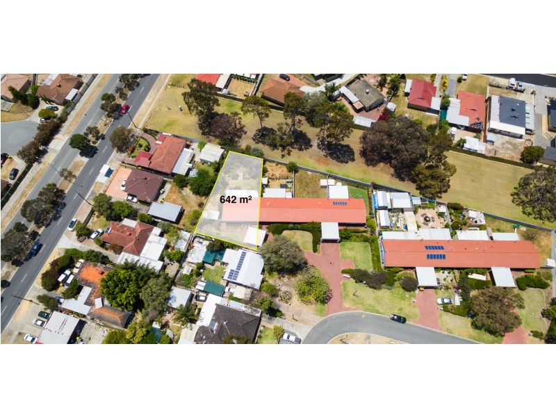 13/26A CONNELL WAY, Girrawheen WA 6064