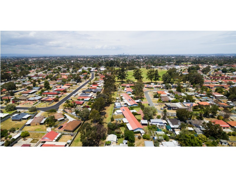 13/26A CONNELL WAY, Girrawheen WA 6064