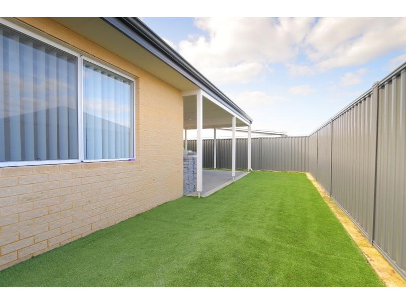 3 LIMONE STREET, Aveley WA 6069