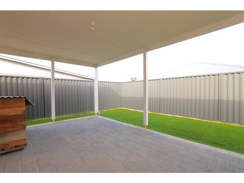 3 LIMONE STREET, Aveley WA 6069