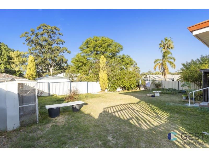 58 CASSERLEY AVENUE, Girrawheen WA 6064