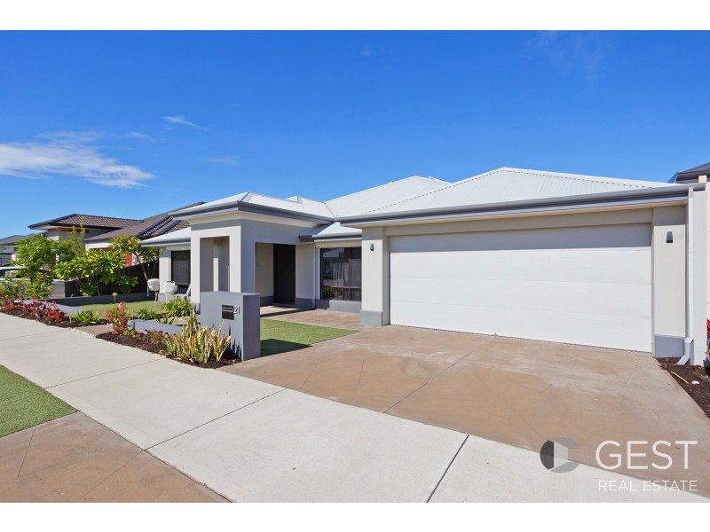21 SAVERNE WAY, Landsdale WA 6065
