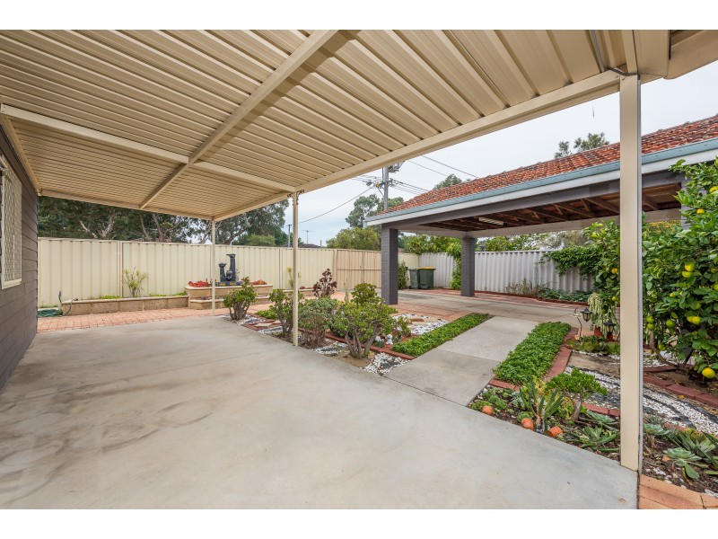 29A WINTERTON WAY, Girrawheen WA 6064