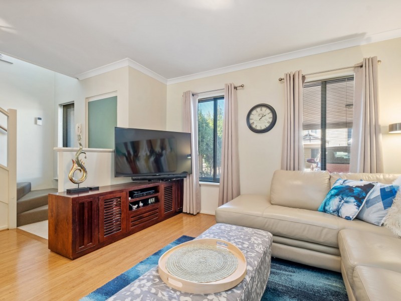 30/68 FISHER STREET, Belmont WA 6104