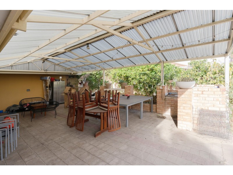 91 HILLCREST ROAD, Alexander Heights WA 6064