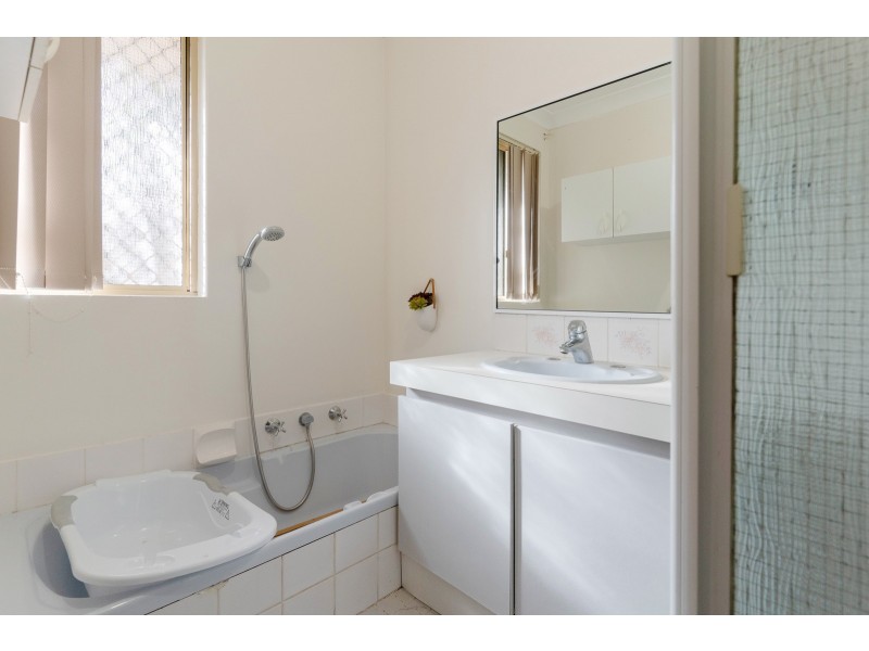 91 HILLCREST ROAD, Alexander Heights WA 6064