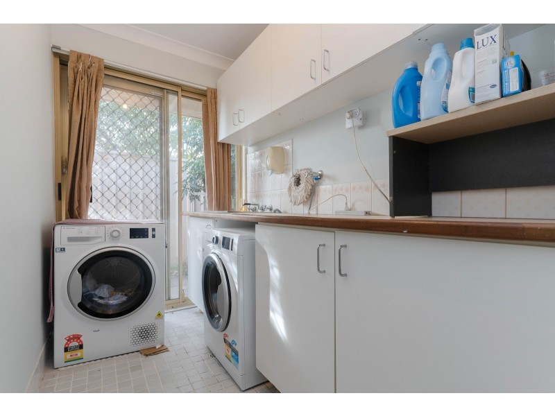 91 HILLCREST ROAD, Alexander Heights WA 6064