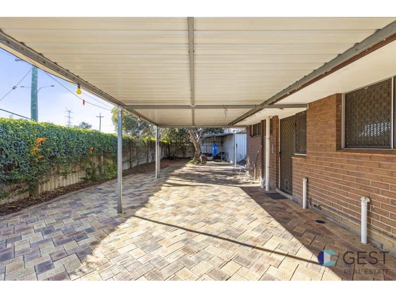 92A BEACONSFIELD AVENUE, Midvale WA 6056