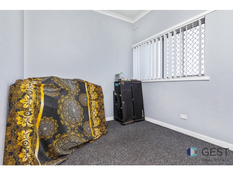 1/18 GREVILLE WAY, Girrawheen WA 6064