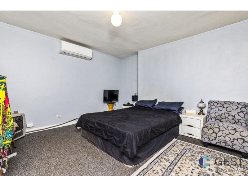 1/18 GREVILLE WAY, Girrawheen WA 6064