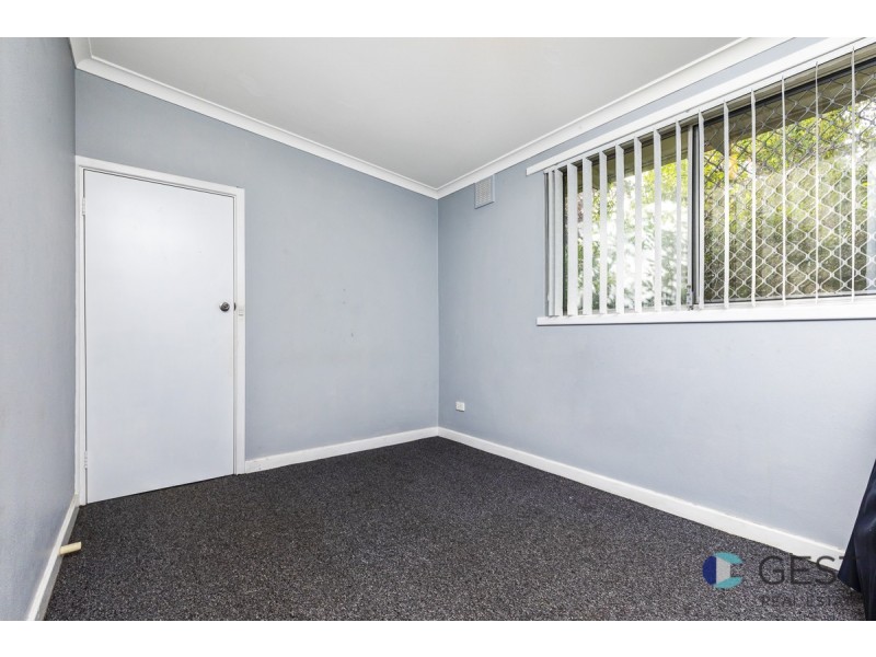 1/18 GREVILLE WAY, Girrawheen WA 6064