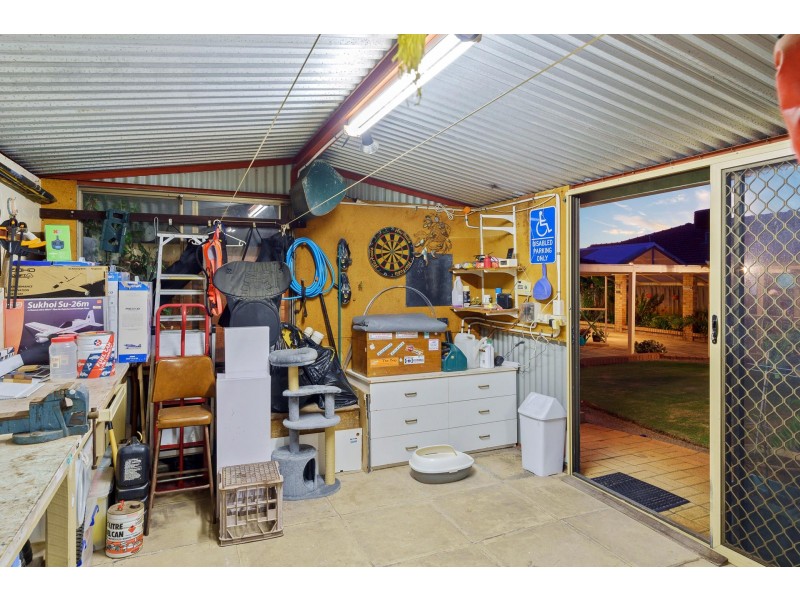 27 ADDLEWELL GLEN, Kiara WA 6054