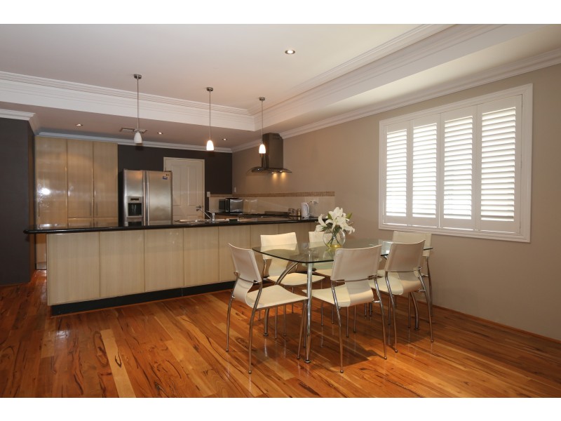 34 LITCHFIELD CRESCENT, Carramar WA 6031