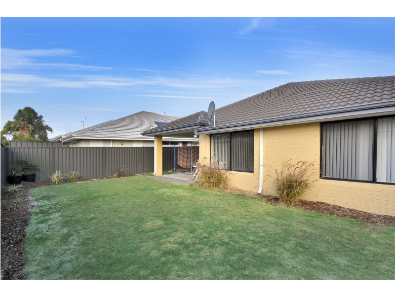 7 Vivante Loop, Landsdale WA 6065